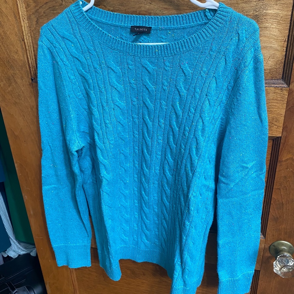 Talbots cableknit sweater size  L